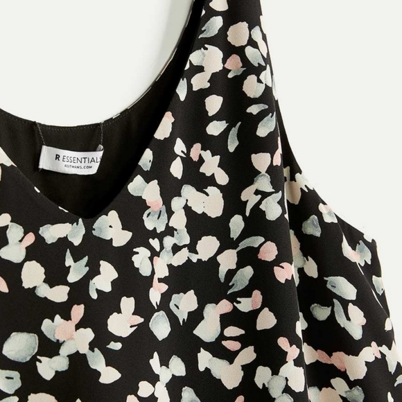 SIZE 3X REVERSIBLE TOP - Picture 3 of 6